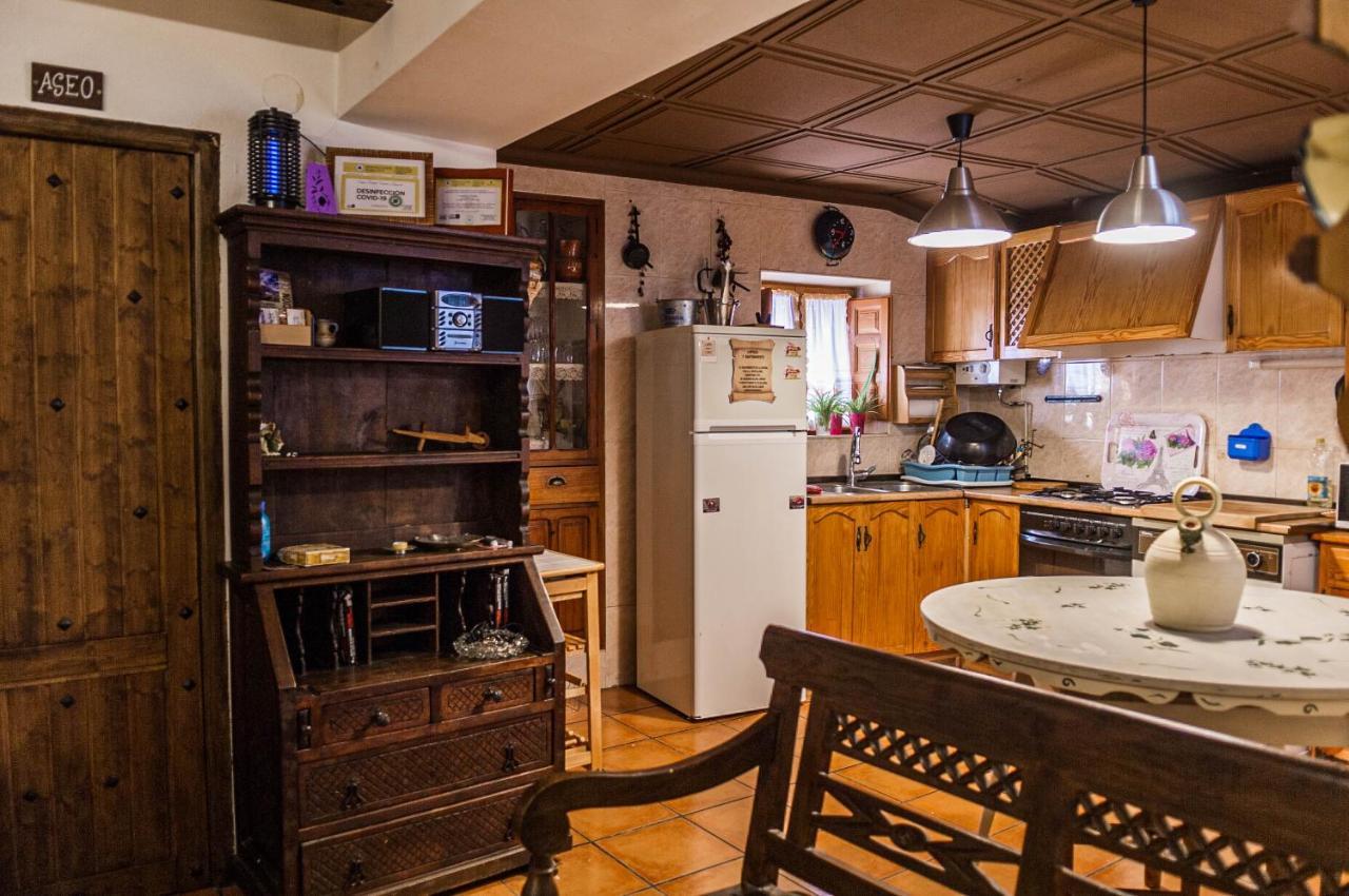 Вілла Casa Cueva Alegria Valdeganga Екстер'єр фото